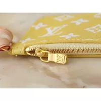 $56.00 USD Louis Vuitton Messenger Bags For Women #1388541