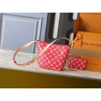 $56.00 USD Louis Vuitton Messenger Bags For Women #1388544