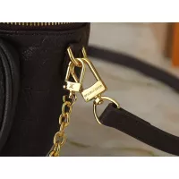 $52.00 USD Louis Vuitton Messenger Bags For Women #1388569