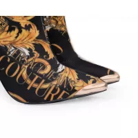 $92.00 USD Versace Boots For Women #1388591