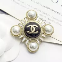 $36.00 USD Chanel Brooches For Women #1388611