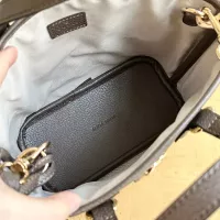 $68.00 USD Gucci AAA Quality Handbags For Women #1389379