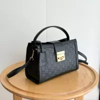 $80.00 USD Gucci AAA Quality Messenger Bags For Women #1389419