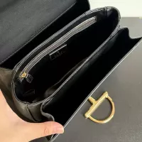 $82.00 USD Gucci AAA Quality Messenger Bags For Women #1389425