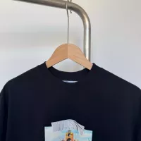 $40.00 USD Off-White T-Shirts Short Sleeved For Unisex #1389747