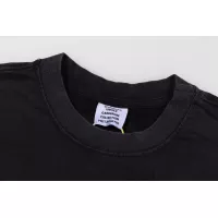 $36.00 USD VETEMENTS T-Shirts Short Sleeved For Unisex #1390231