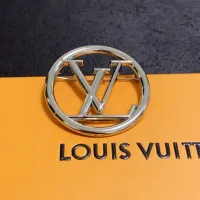 $25.00 USD Louis Vuitton LV Brooches For Women #1390482