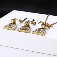 $42.00 USD Christian Dior Jewelry Set For Women #1390655