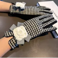$39.00 USD Chanel Gloves For Women #1391493