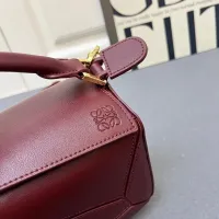 $108.00 USD LOEWE AAA Quality Messenger Bags For Women #1392168