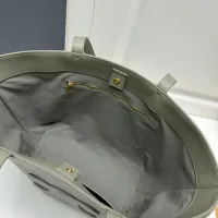 $96.00 USD Celine AAA Quality Shoulder Bags For Women #1392229