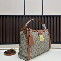 $82.00 USD Gucci AAA Quality Handbags For Women #1392266