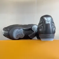 $128.00 USD Louis Vuitton Casual Shoes For Men #1392273