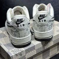 $102.00 USD Louis Vuitton Casual Shoes For Men #1392316