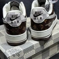 $102.00 USD Louis Vuitton Casual Shoes For Men #1392318