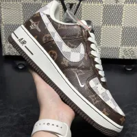 $102.00 USD Louis Vuitton Casual Shoes For Men #1392318