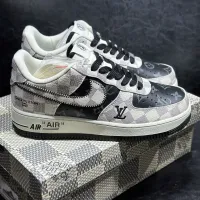 $102.00 USD Louis Vuitton Casual Shoes For Men #1392320