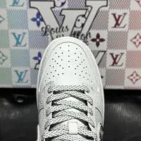 $98.00 USD Louis Vuitton Casual Shoes For Men #1392375