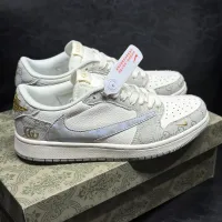 $108.00 USD Gucci Casual Shoes For Men #1392378