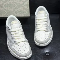 $108.00 USD Gucci Casual Shoes For Men #1392378