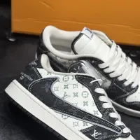 $108.00 USD Louis Vuitton Casual Shoes For Men #1392380