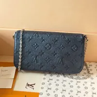 $132.00 USD Louis Vuitton AAA Quality Long Wallets For Women #1392662