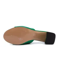 $85.00 USD Versace Slippers For Women #1392841