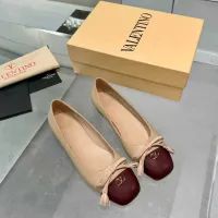 $105.00 USD Valentino Flat Shoes For Women #1392879