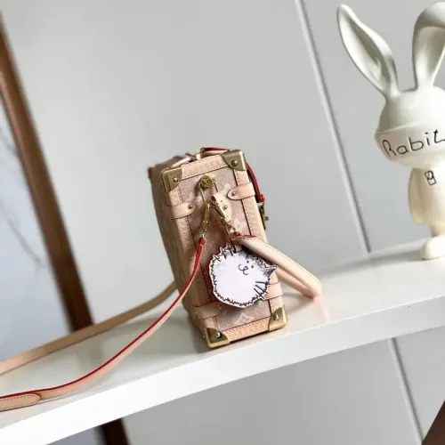 Replica Louis Vuitton AAA Quality Messenger Bags #1393199 $225.00 USD for Wholesale