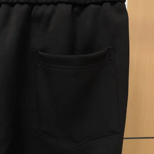 Replica Gucci Tracksuits Long Sleeved For Men #1393318 $92.00 USD for Wholesale