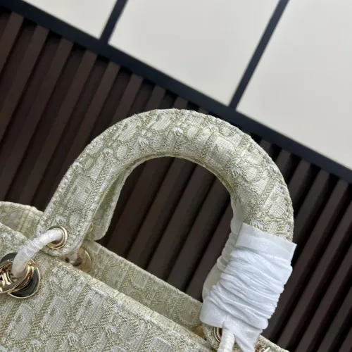 Replica Christian Dior AAA Quality Handbags For Women #1393622 $112.00 USD for Wholesale