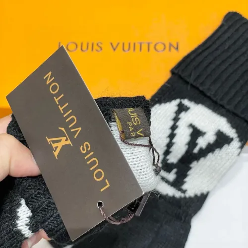 Replica Louis Vuitton LV Gloves #1396674 $42.00 USD for Wholesale