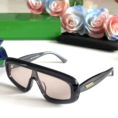 Bottega Veneta AAA Quality Sunglasses #1396761