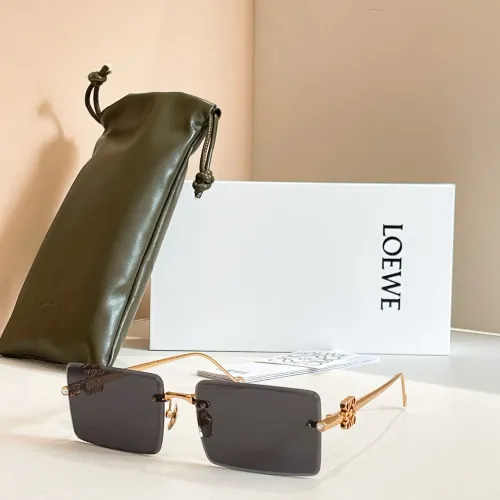 LOEWE AAA Quality Sunglasses #1397048
