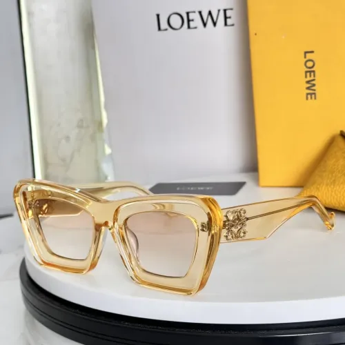 LOEWE AAA Quality Sunglasses #1397060