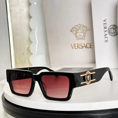 Versace AAA Quality Sunglasses #1397089
