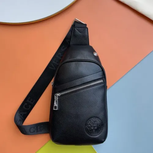 Versace AAA Man Messenger Bags #1397802