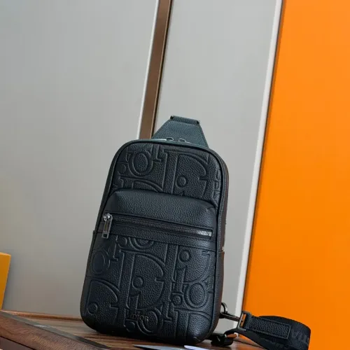 Christian Dior AAA Man Messenger Bags #1397958