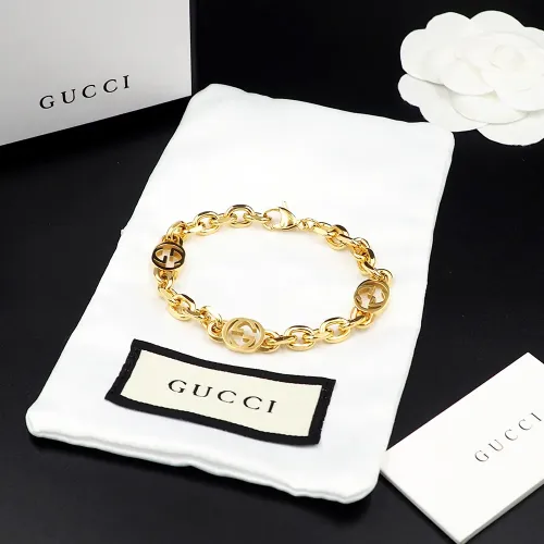 Gucci Bracelets #1398370