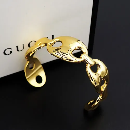 Replica Gucci Bracelets #1398373 $29.00 USD for Wholesale