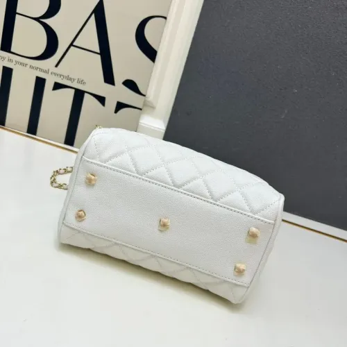 Replica Chanel AAA Quality Handbags For Women #1398900 $96.00 USD for Wholesale