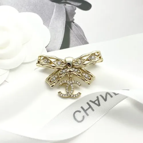 Chanel Brooches For Women #1399019