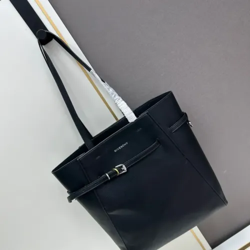 Replica Givenchy AAA Quality Shoulder Bags For Women #1399132 $96.00 USD for Wholesale