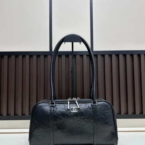 Chanel AAA Quality Shoulder Bags For Women #1399140