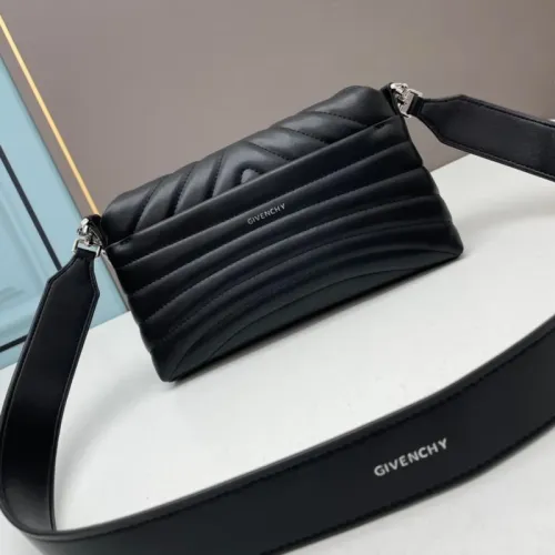 Replica Givenchy AAA Quality Messenger Bags For Women #1399179 $105.00 USD for Wholesale