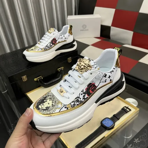 Versace Casual Shoes For Men #1399554