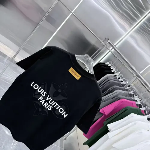 Replica Louis Vuitton LV T-Shirts Short Sleeved For Unisex #1399878 $40.00 USD for Wholesale