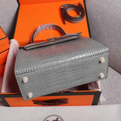 Replica Hermes AAA Quality Handbags For Women #1401427 $98.00 USD for Wholesale