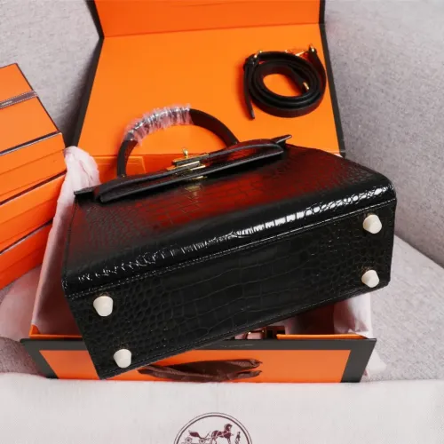 Replica Hermes AAA Quality Handbags For Women #1401435 $98.00 USD for Wholesale