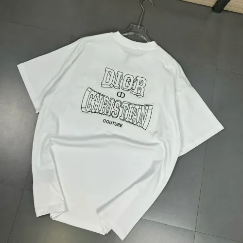 Replica Christian Dior T-Shirts Short Sleeved For Unisex #1402124 $32.00 USD for Wholesale